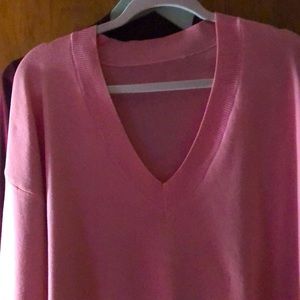 Brand new women’s sweater